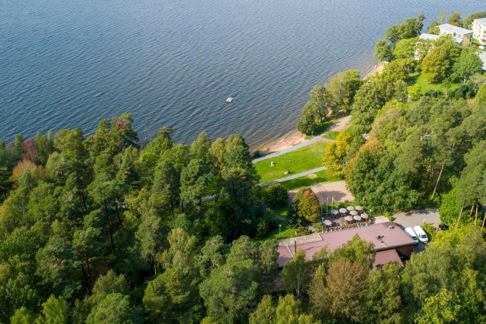 Kallhaellsbaden Strandhotell ยาร์เฟลลา ภายนอก รูปภาพ